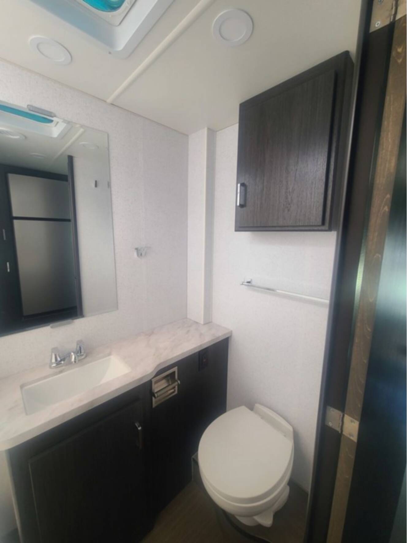A photo of this 2027 Winnebago Sunflyer 24GG