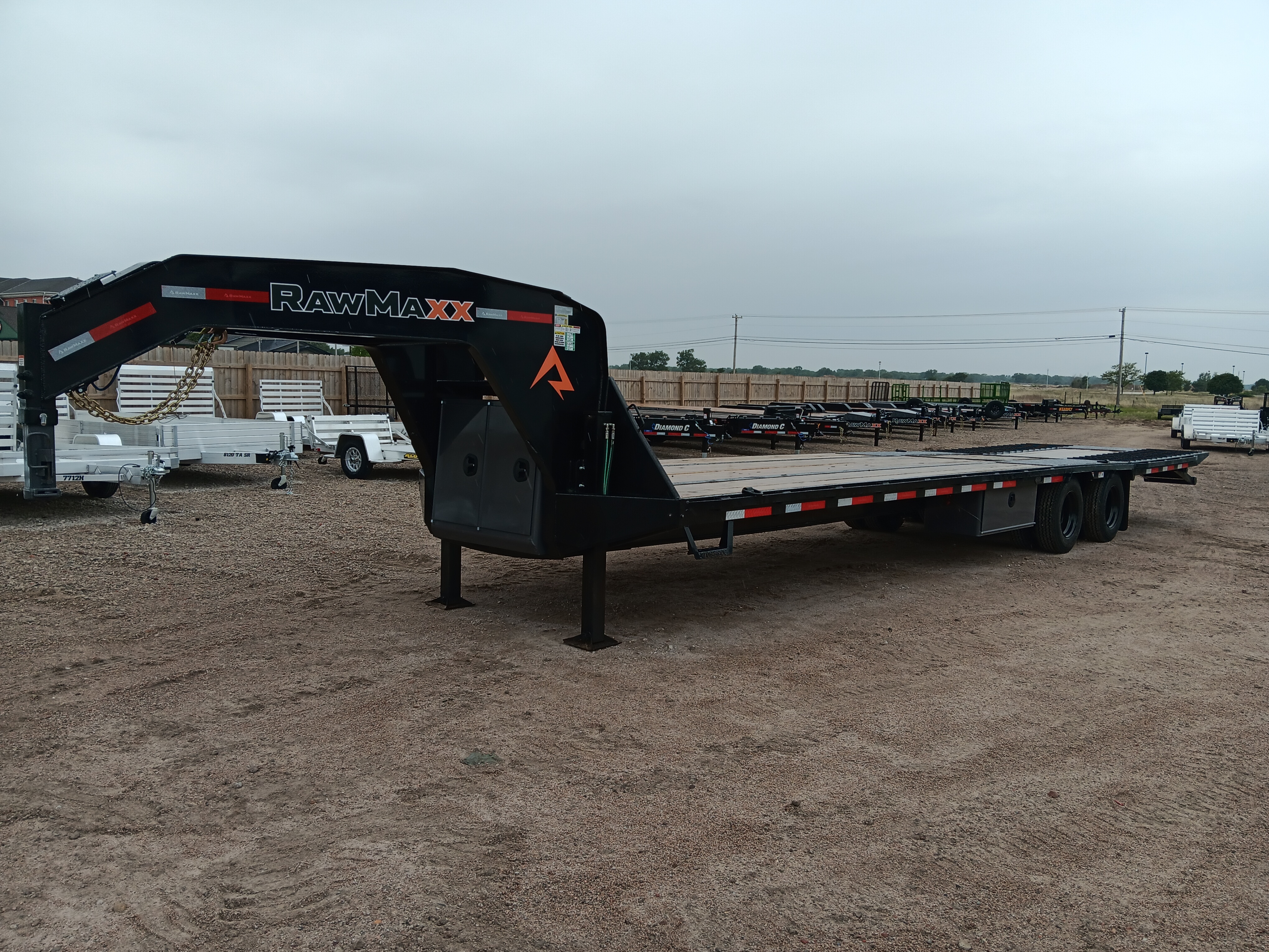 2026 RawMaxx RawMaxx 36' Gooseneck Hydraulic Dovetail 25K in Kearney, NE