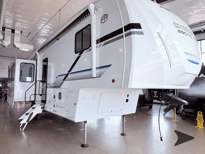 2026 Forest River Rv Cherokee Arctic Wolf 289PANO RV