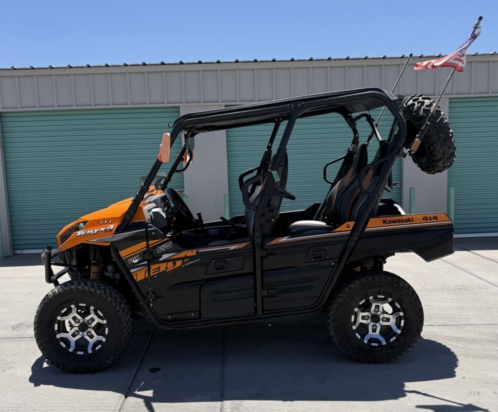 2019 Kawasaki Teryx4 LE in parker AZ