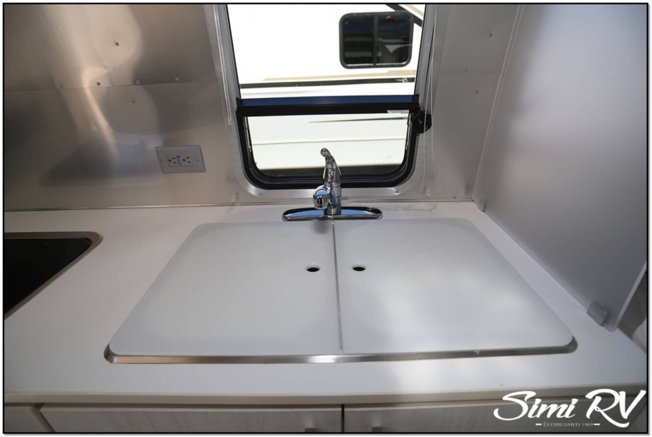 A photo of this 2020 Airstream Bambi 22FB