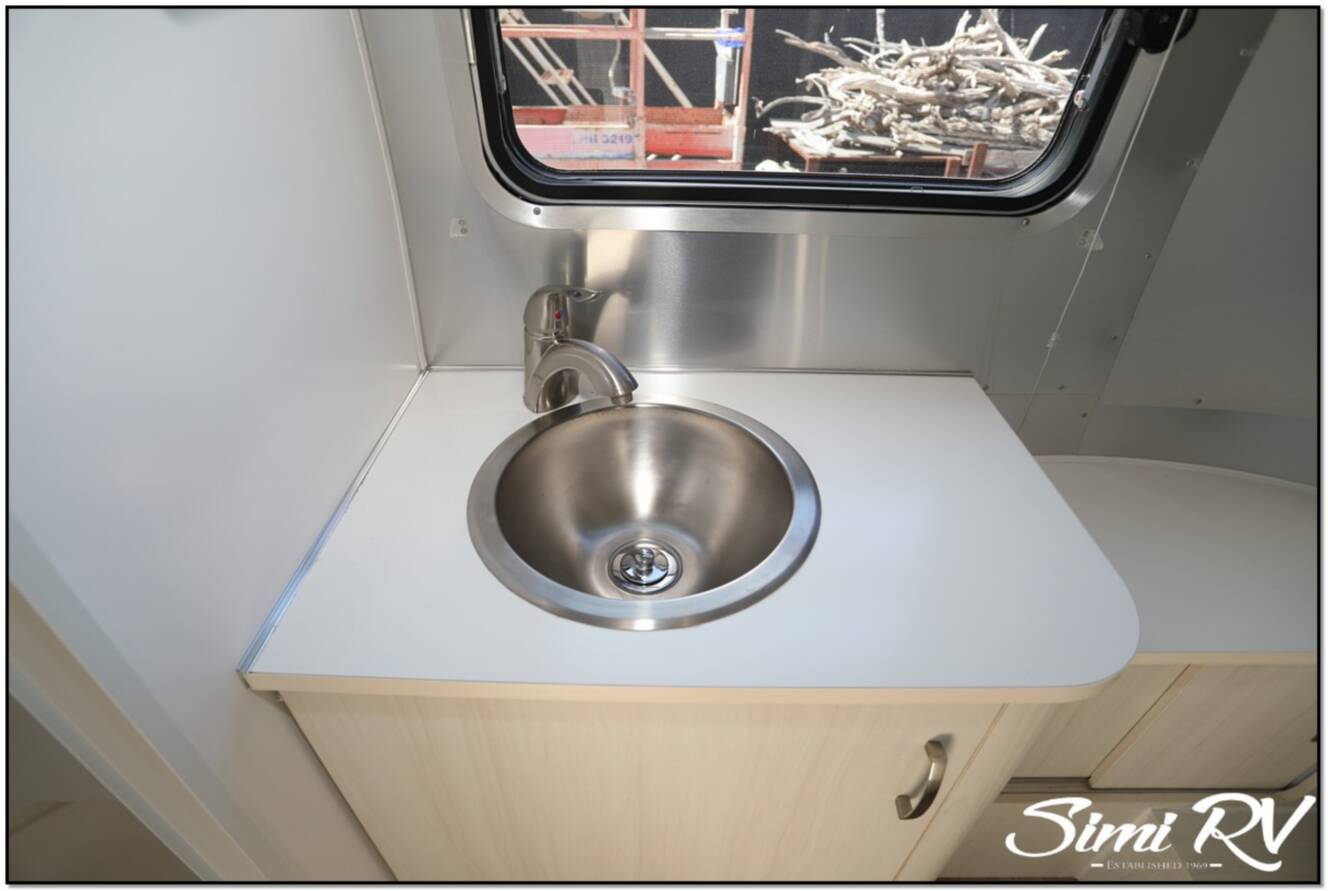 A photo of this 2020 Airstream Bambi 22FB