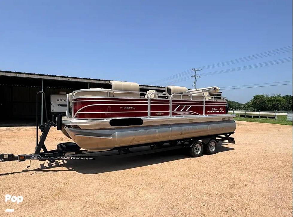 2023 Sun Tracker PB 22RF XP3 in burnet TX