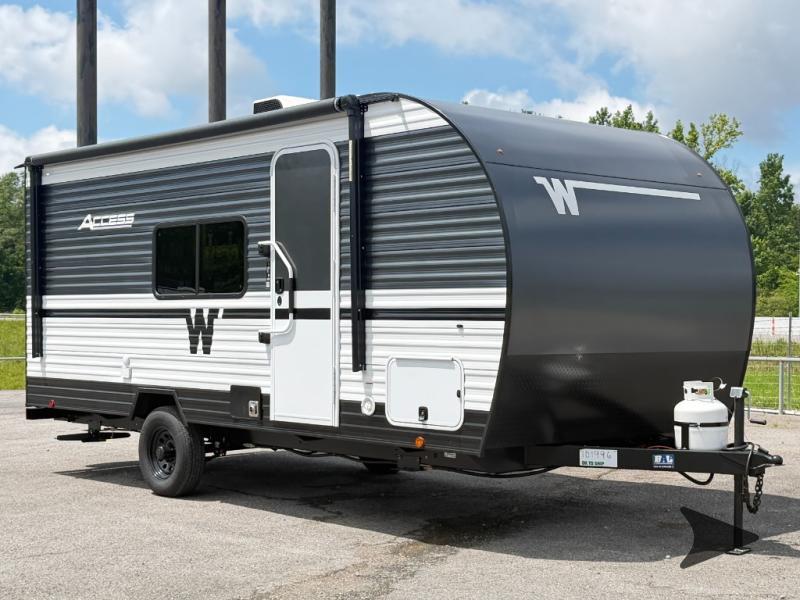 2027 Winnebago Access 18DBH in calera AL
