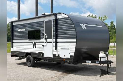 2027 Winnebago Access 18DBH in calera AL