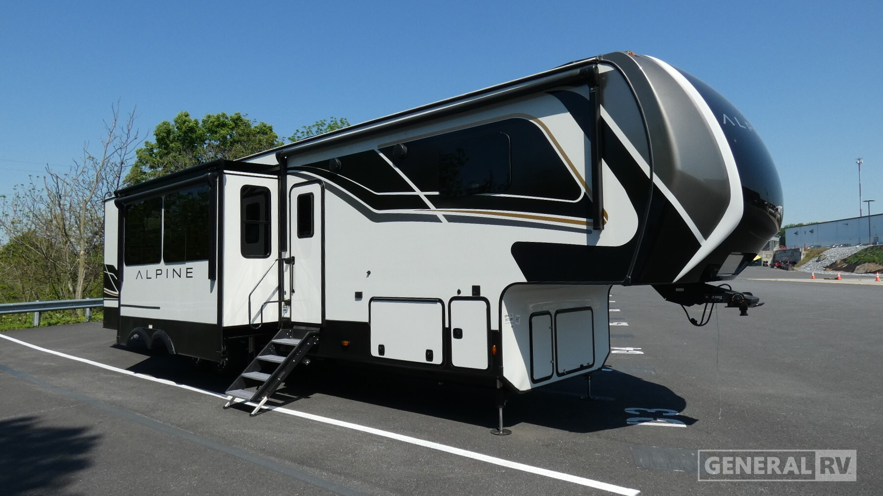 2024 Keystone ALPINE 3912DS in ashland VA