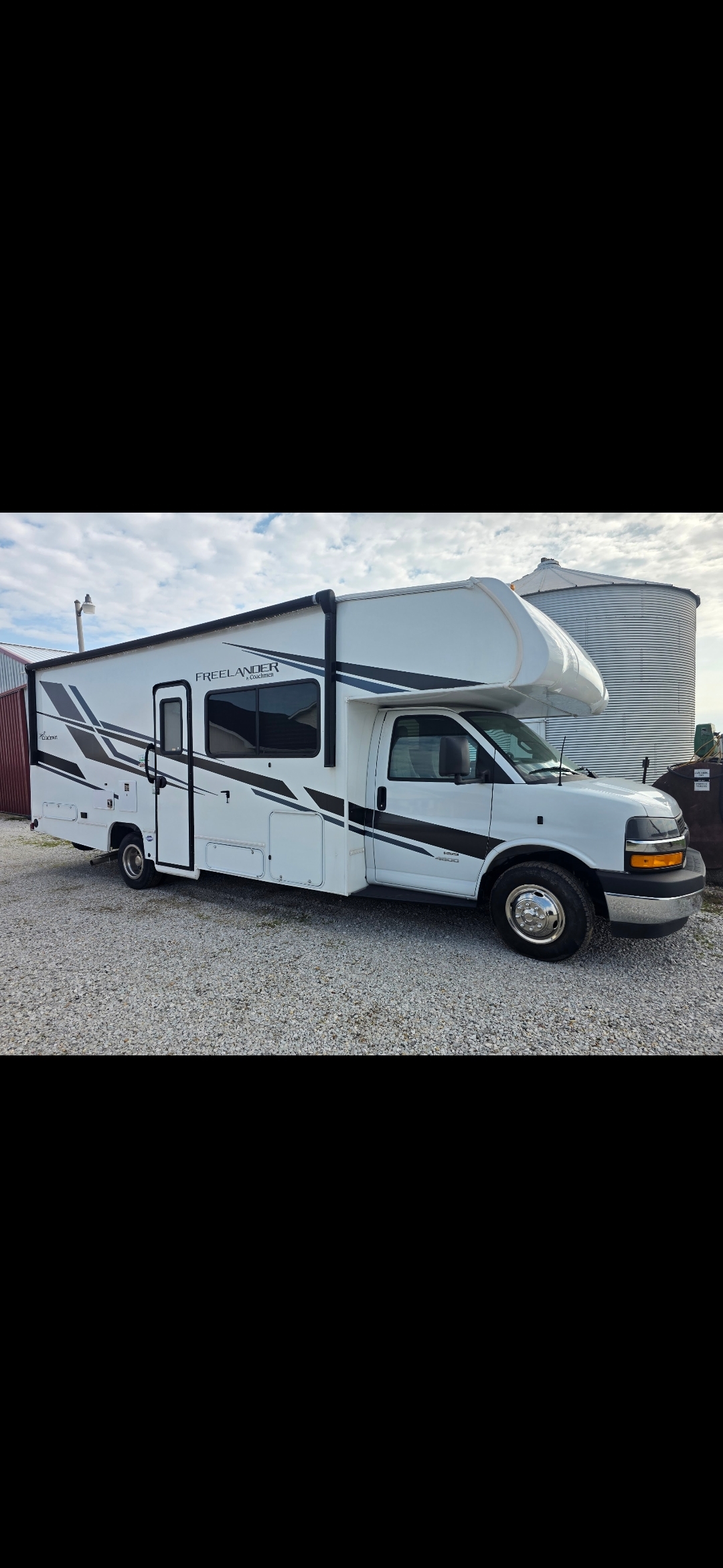 2022 Coachmen FREELANDER PREMIER 26DS RV