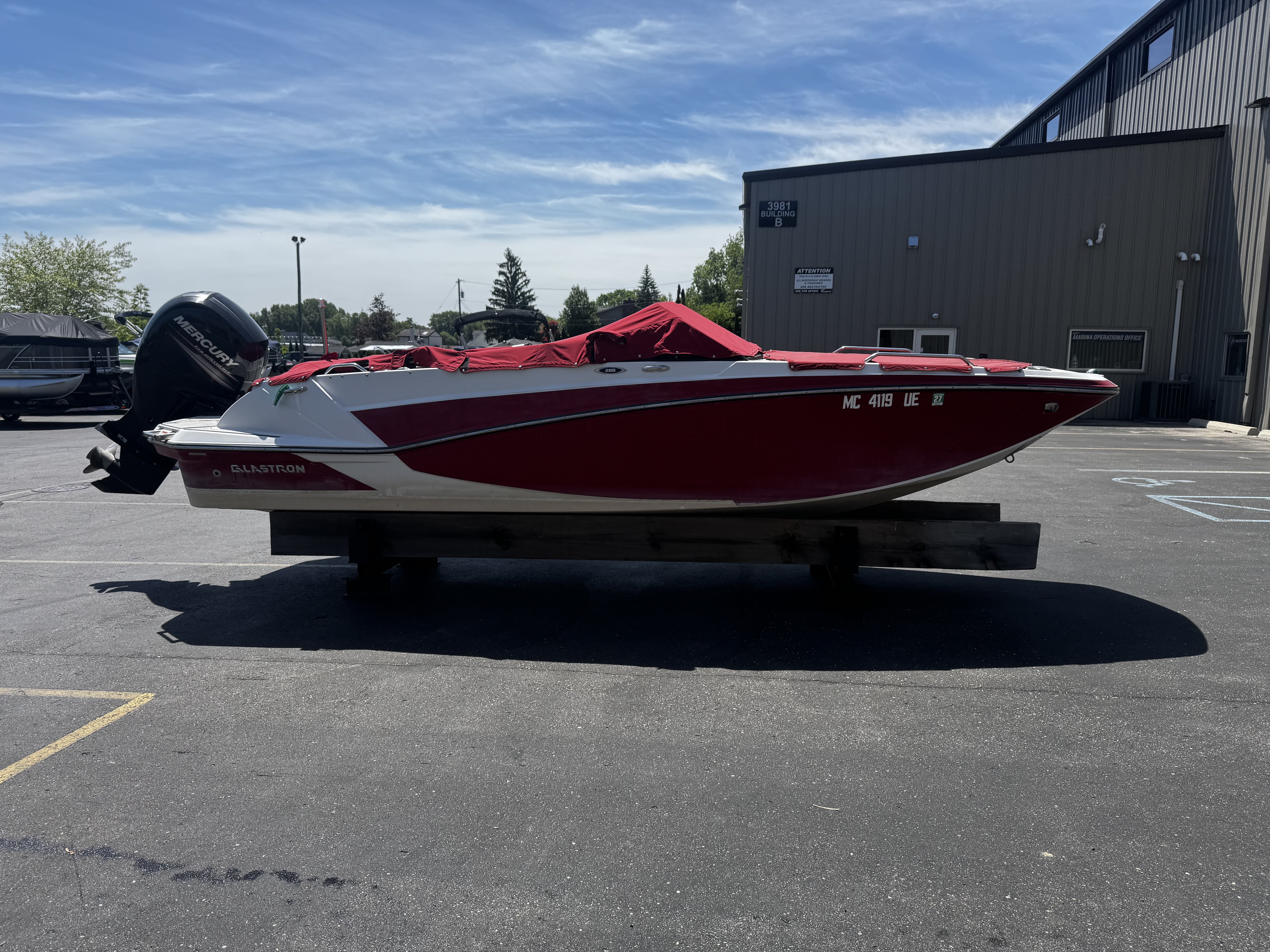2018 Glastron 200GTD 245 SURF in waterford MI