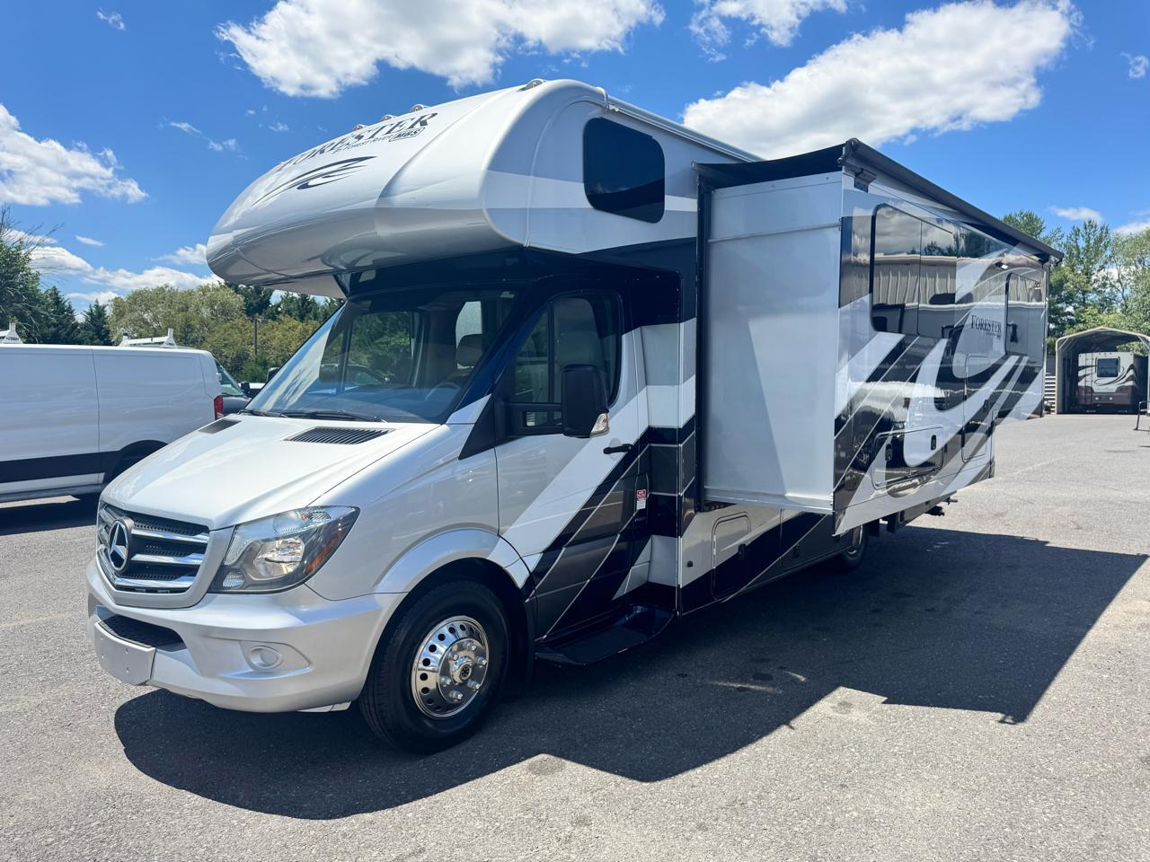 2017 Forest River Forester RV