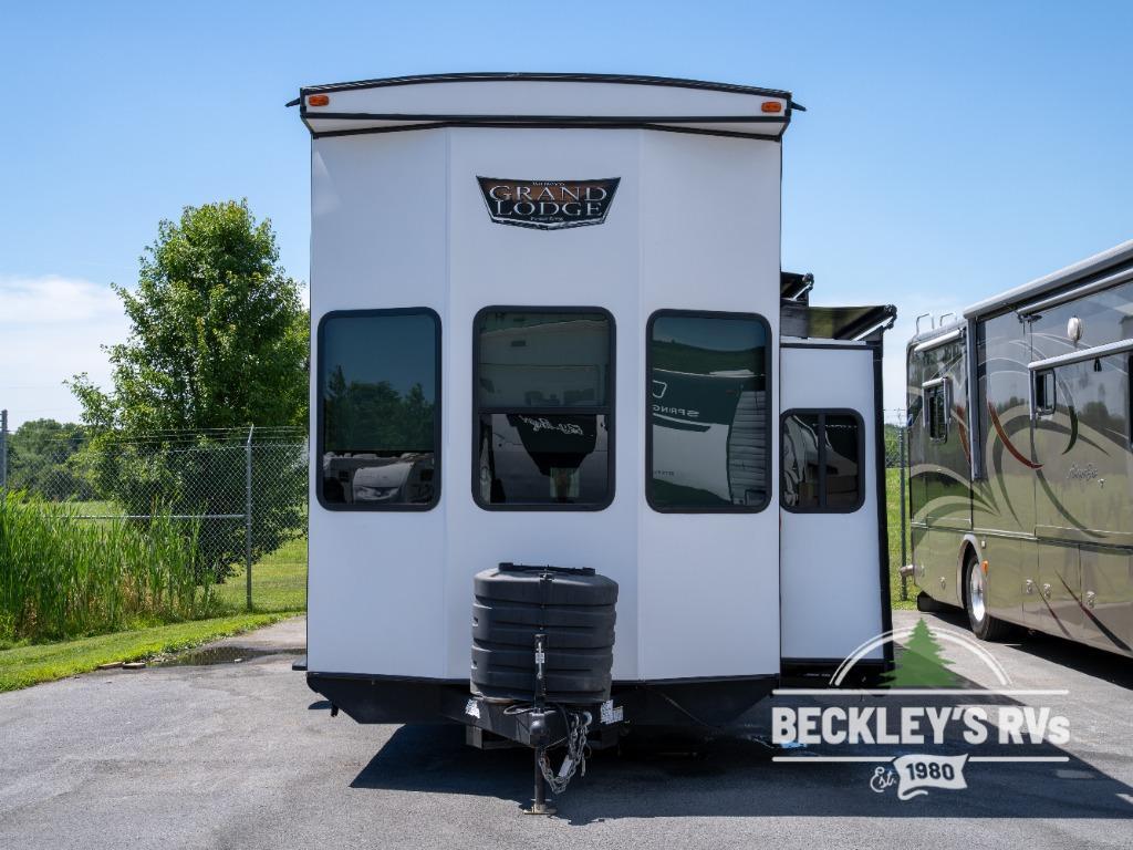 View more photos of this listing