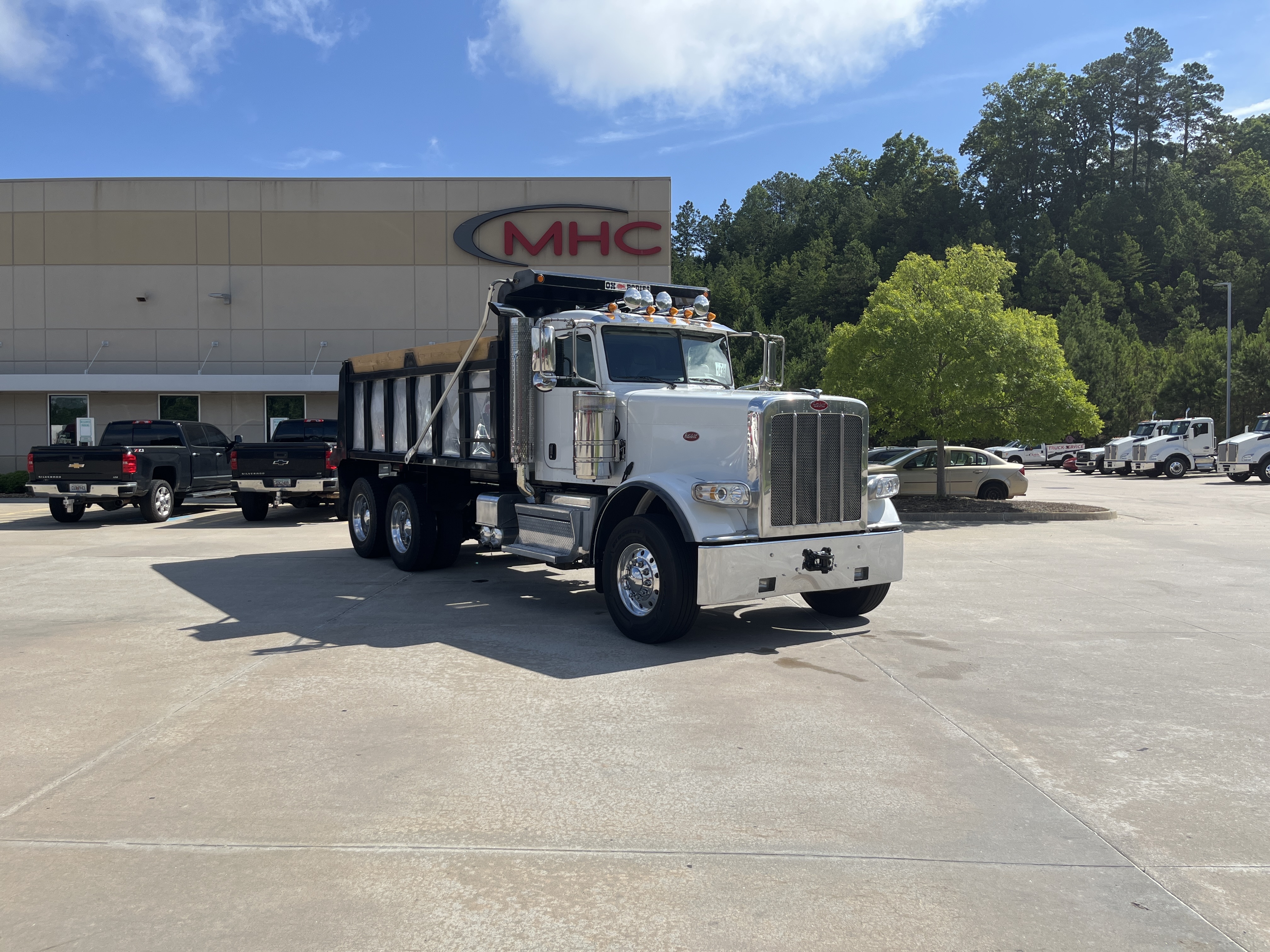 2024 PETERBILT 389 in Gainesville, GA