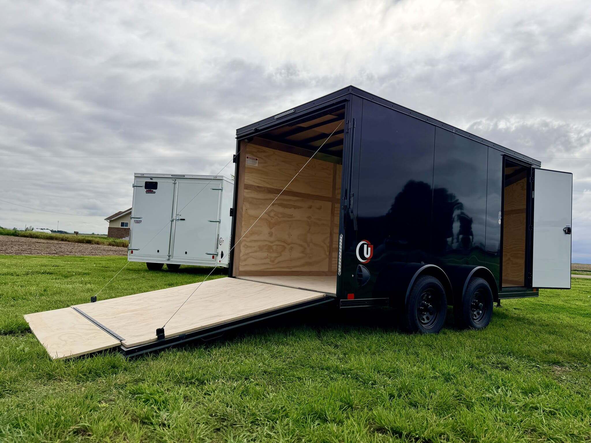 2026 United Trailers UJ-S 7X14 ENCLOSED-TORSION AXLES-25 YR FLOOR WARRANTY in Goodfield, IL
