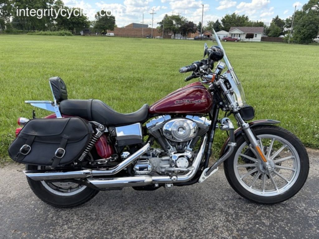 2005 Harley-Davidson® FXDC - Dyna® Super Glide Custom® DYNA CUSTOM in Lewis Center, OH
