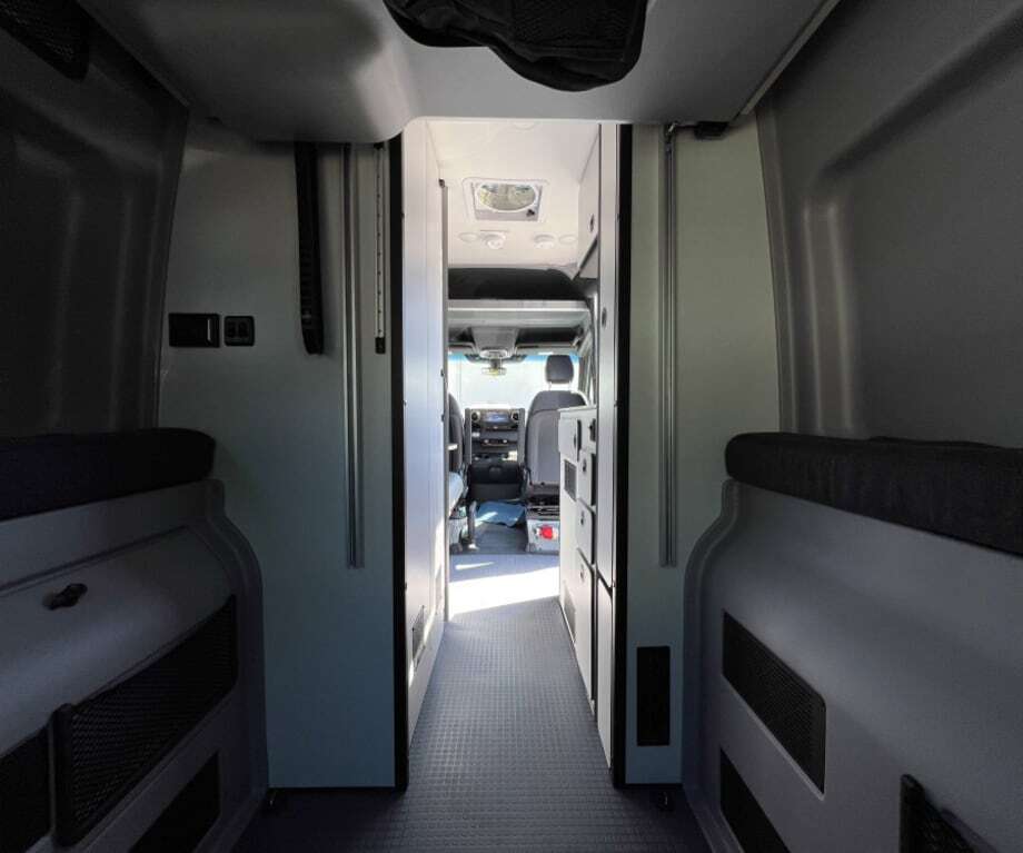 2027 Winnebago REVEL SPORT BMB44C in west sacramento CA