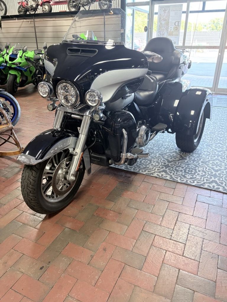 2020 Harley-Davidson® FLHTCUTG - Tri Glide® Ultra ULTRA CLASSIC in Charlotte, NC