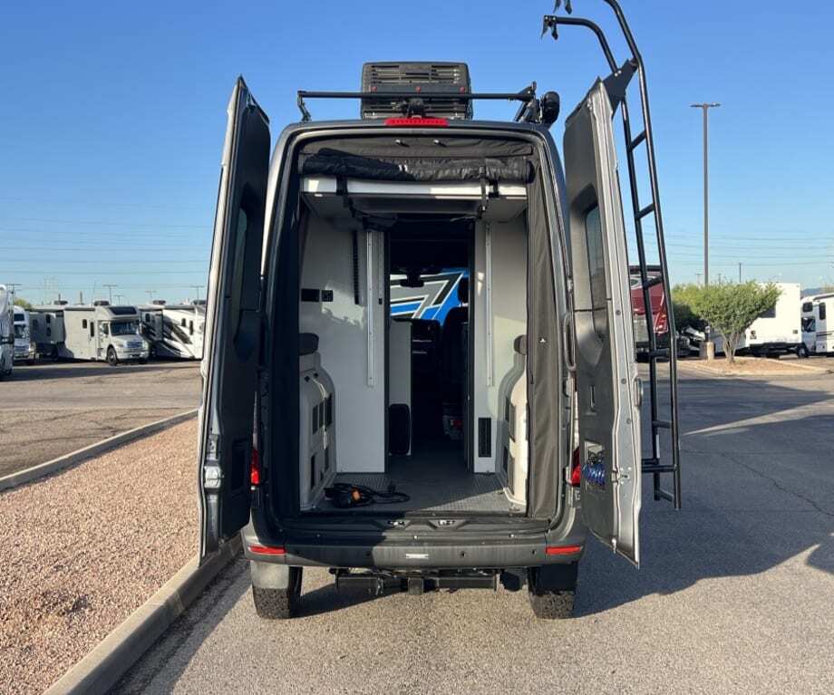 2027 Winnebago REVEL SPORT BMB44N in tucson AZ