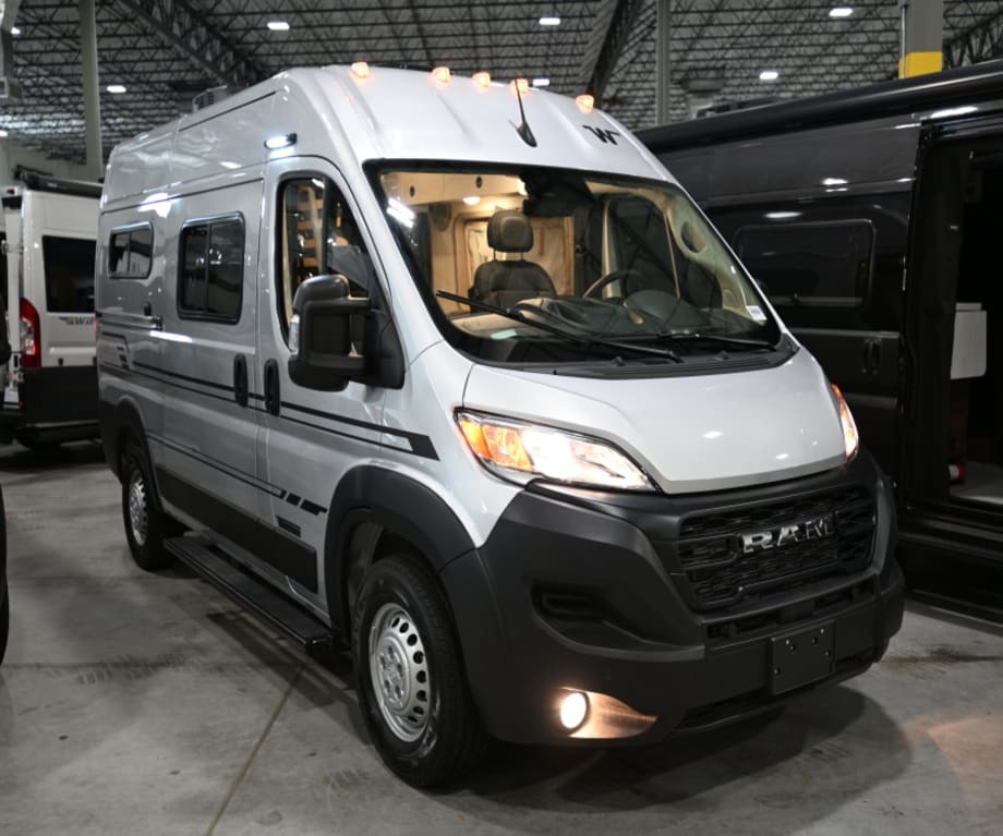2027 Winnebago SOLIS POCKET BUT36A in fort lauderdale FL