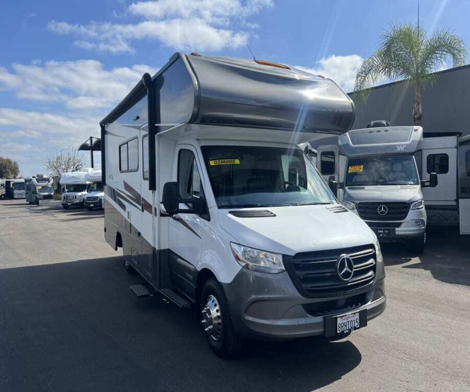 2020 Winnebago VITA 24P in san diego CA