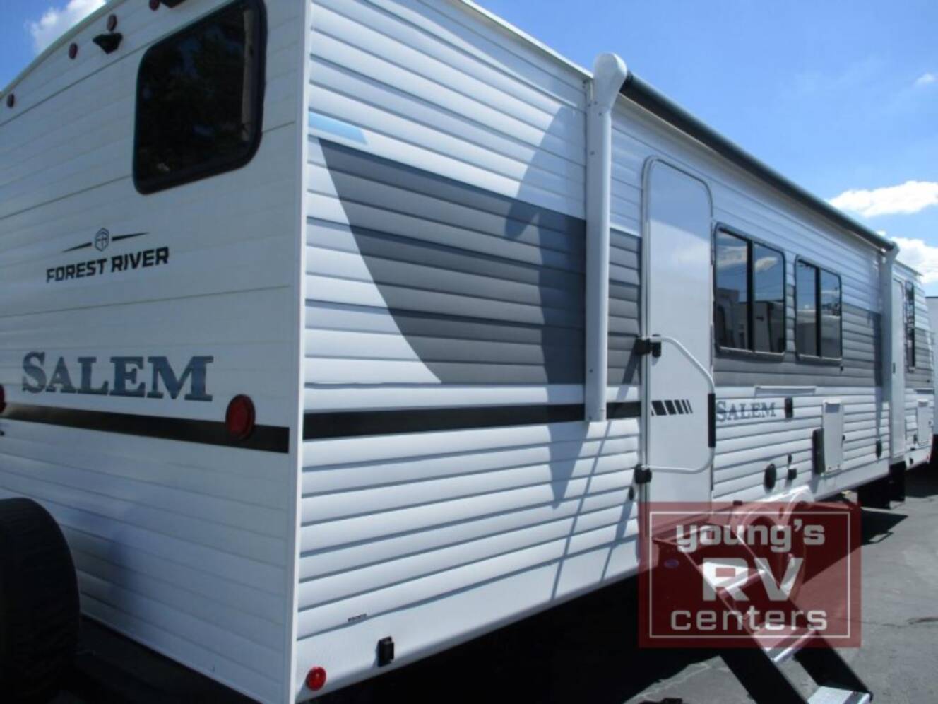 A photo of this 2026 Forest River Rv Salem 320ICE