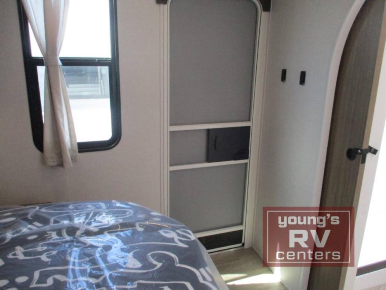 A photo of this 2026 Forest River Rv Salem 320ICE