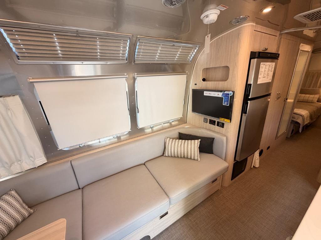 2027 Airstream Globetrotter 27FBT 27FB TWIN in monroe NC