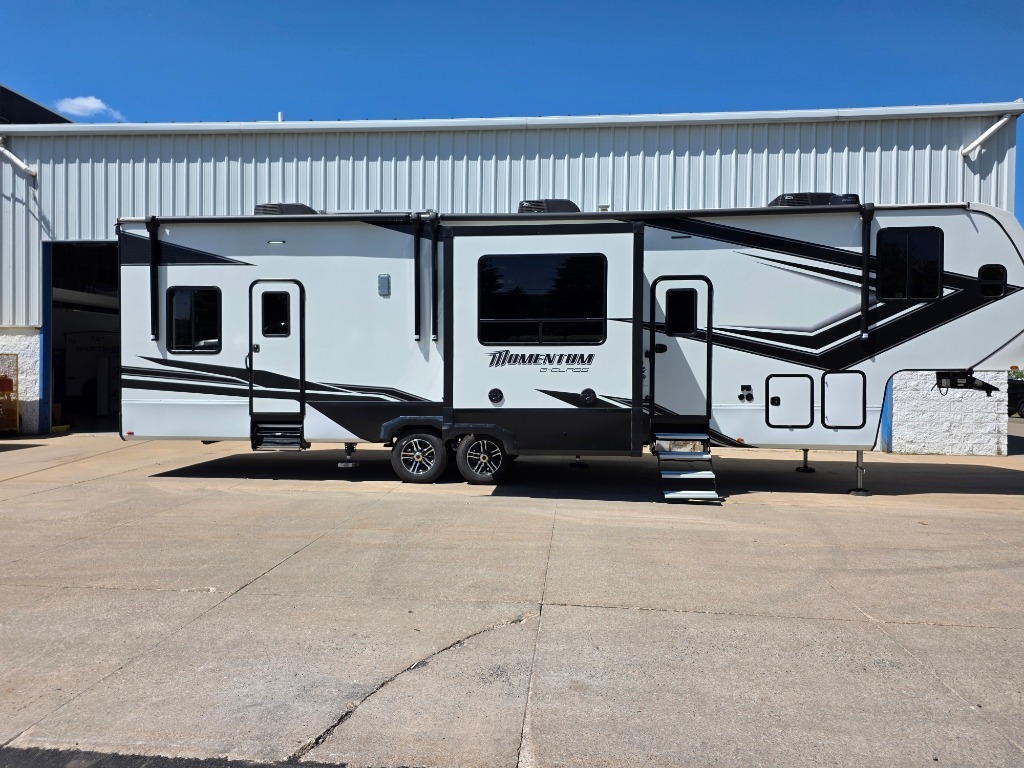 2023 Grand Design Momentum G-Class 350G in orchard park NY