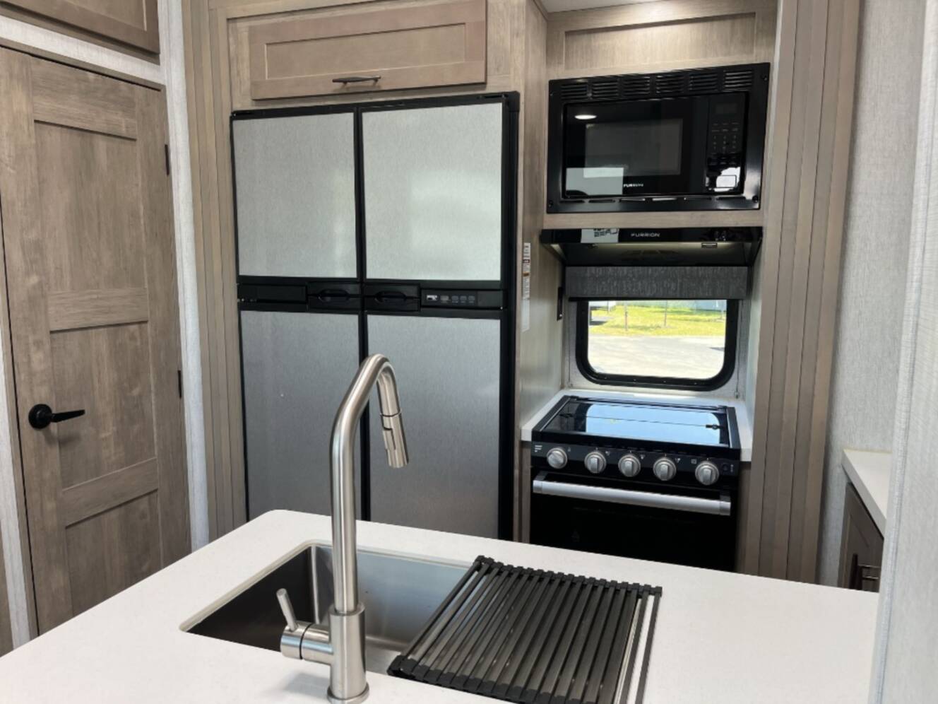 A photo of this 2023 Grand Design Momentum G-Class 350G