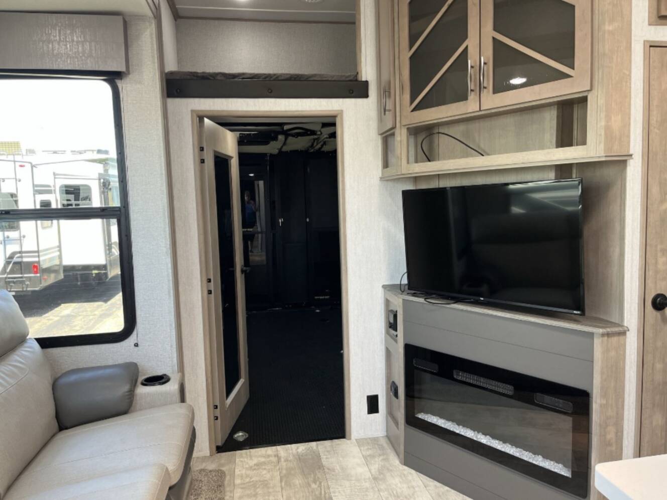 A photo of this 2023 Grand Design Momentum G-Class 350G