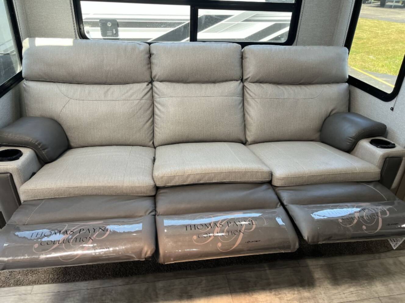 A photo of this 2023 Grand Design Momentum G-Class 350G