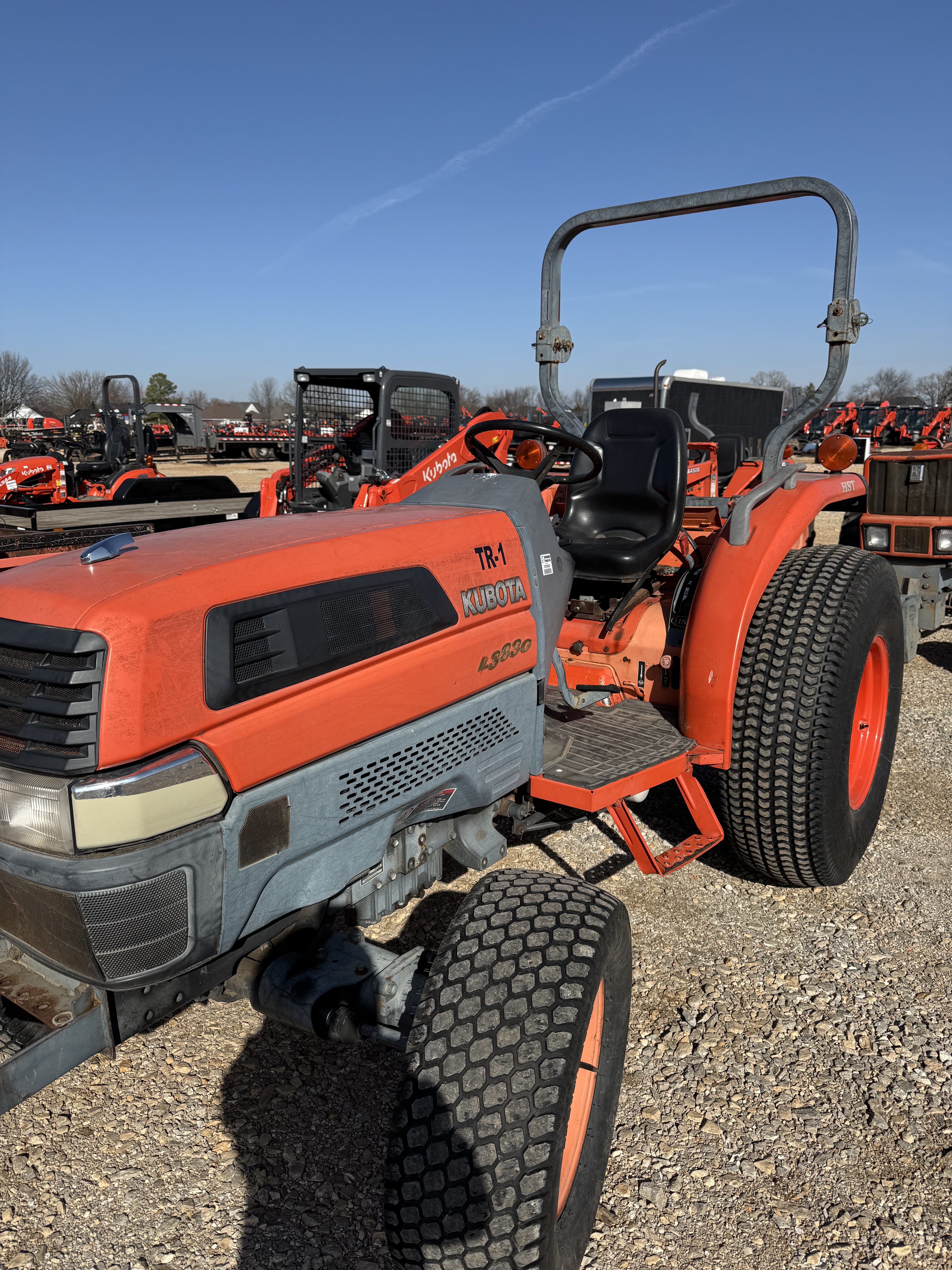 2007 KUBOTA L3830HST in Springdale, AR