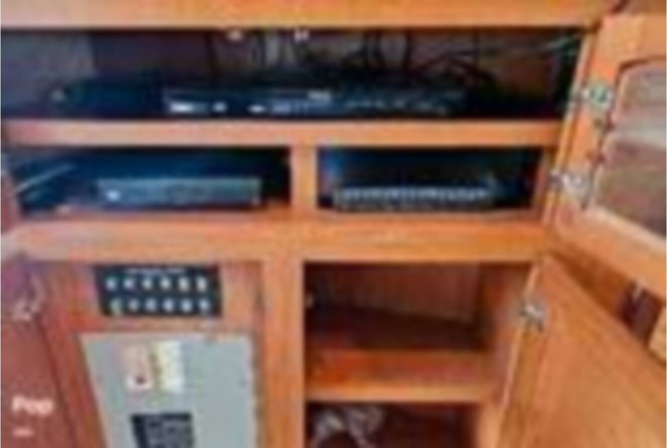 A photo of this 2011 Winnebago Adventurer 35P