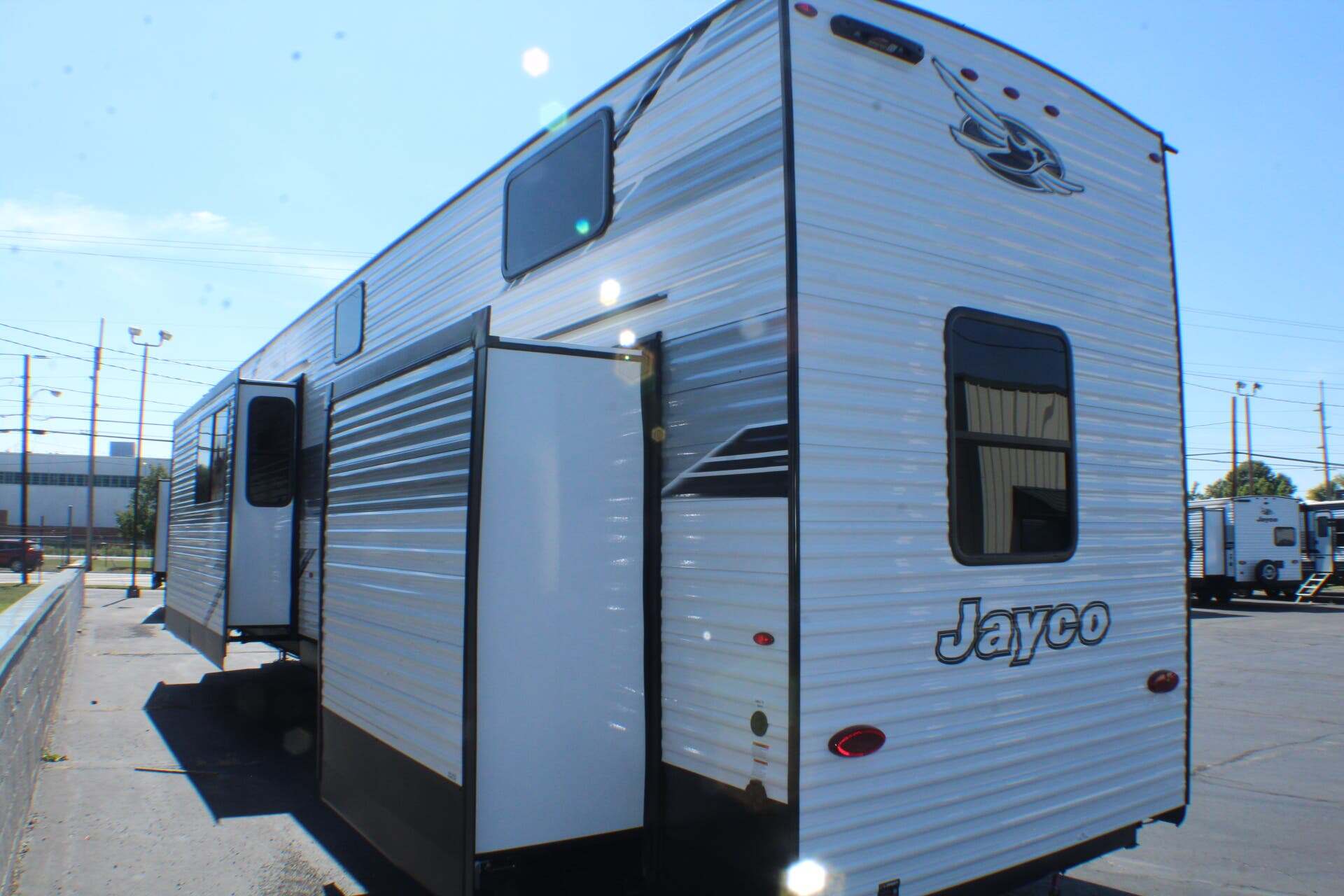 2026 Jayco Jay Flight Bungalow 404LOFT DS in clyde OH