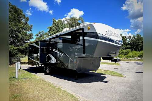 2012 Keystone Montana Big Sky 3400RL in ocala FL