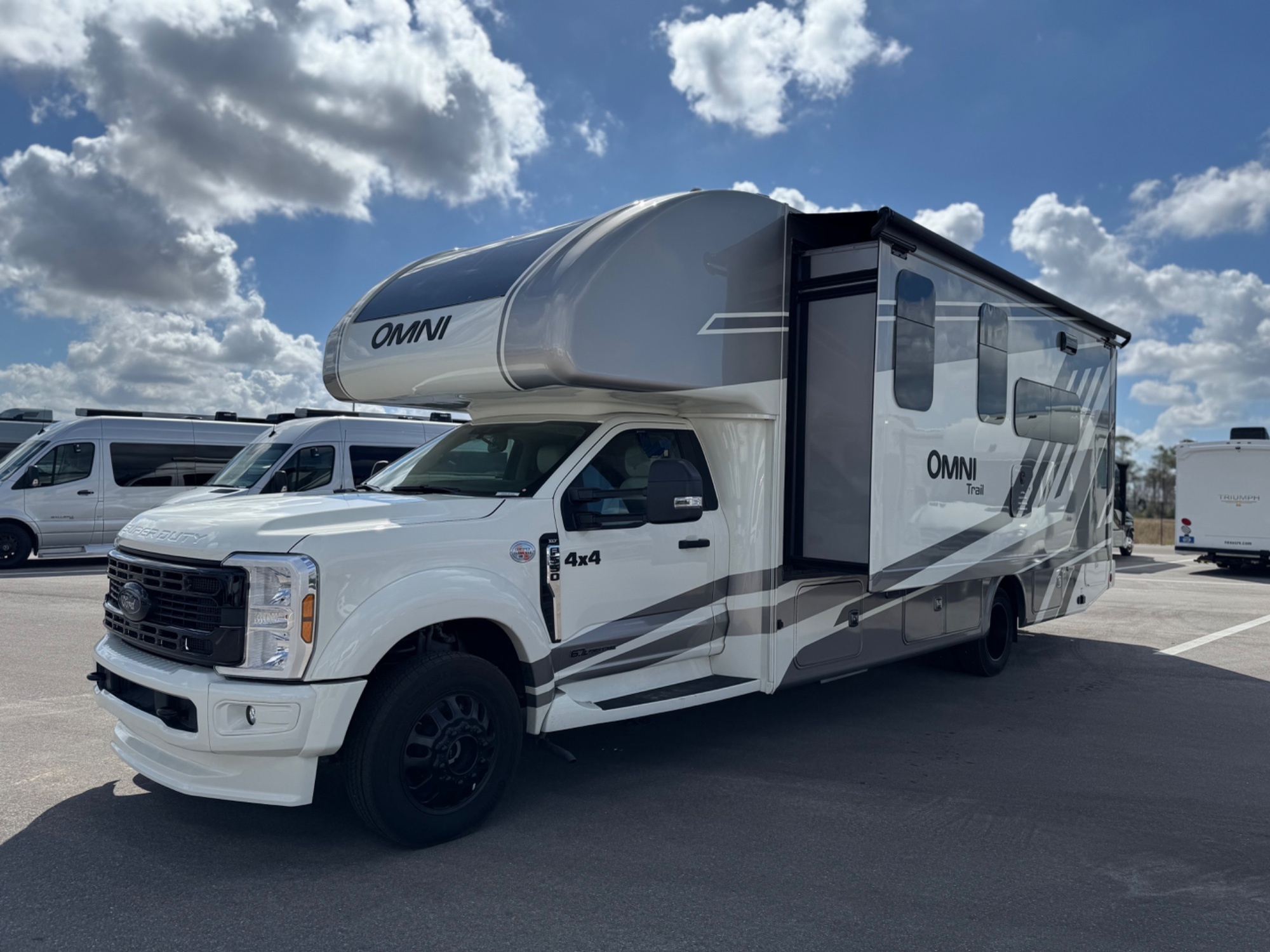 2026 Thor Motor Coach Omni Trail X32 XG32 in fort myers FL