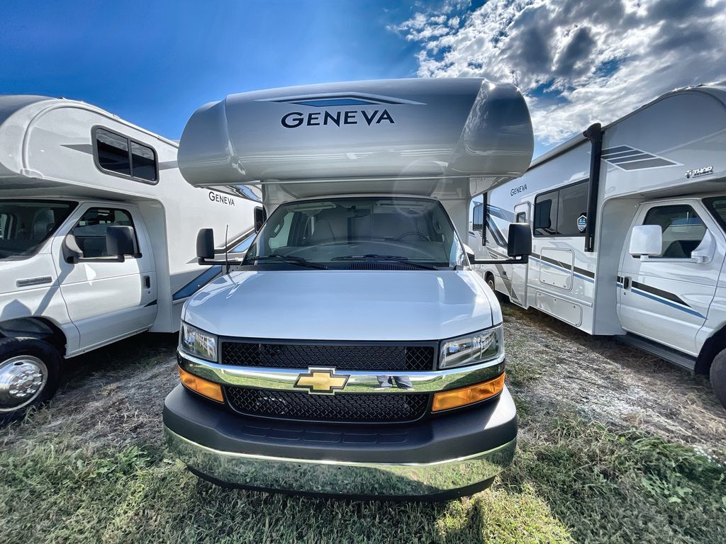 2026 Thor Motor Coach Geneva 28VZ Chevy in gassville AR