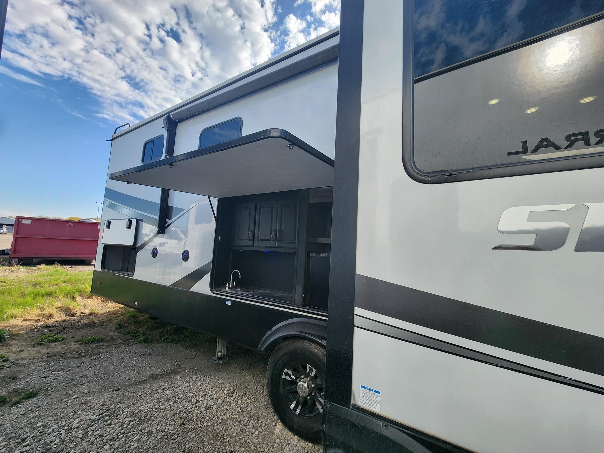 2021 Forest River SIERRA 391FLRB in norfolk NE