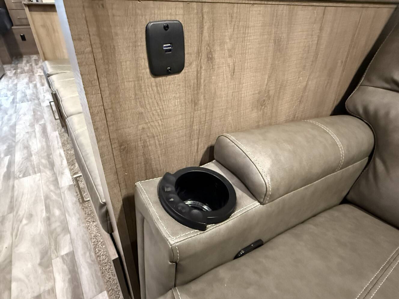 A photo of this 2023 Grand Design IMAGINE 2970RL