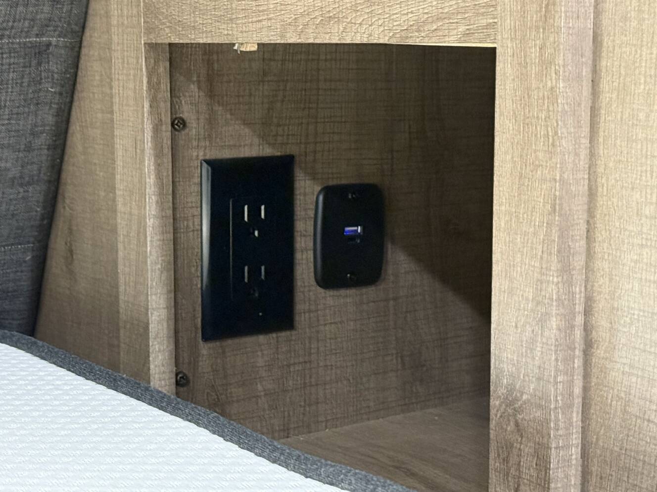 A photo of this 2023 Grand Design IMAGINE 2970RL
