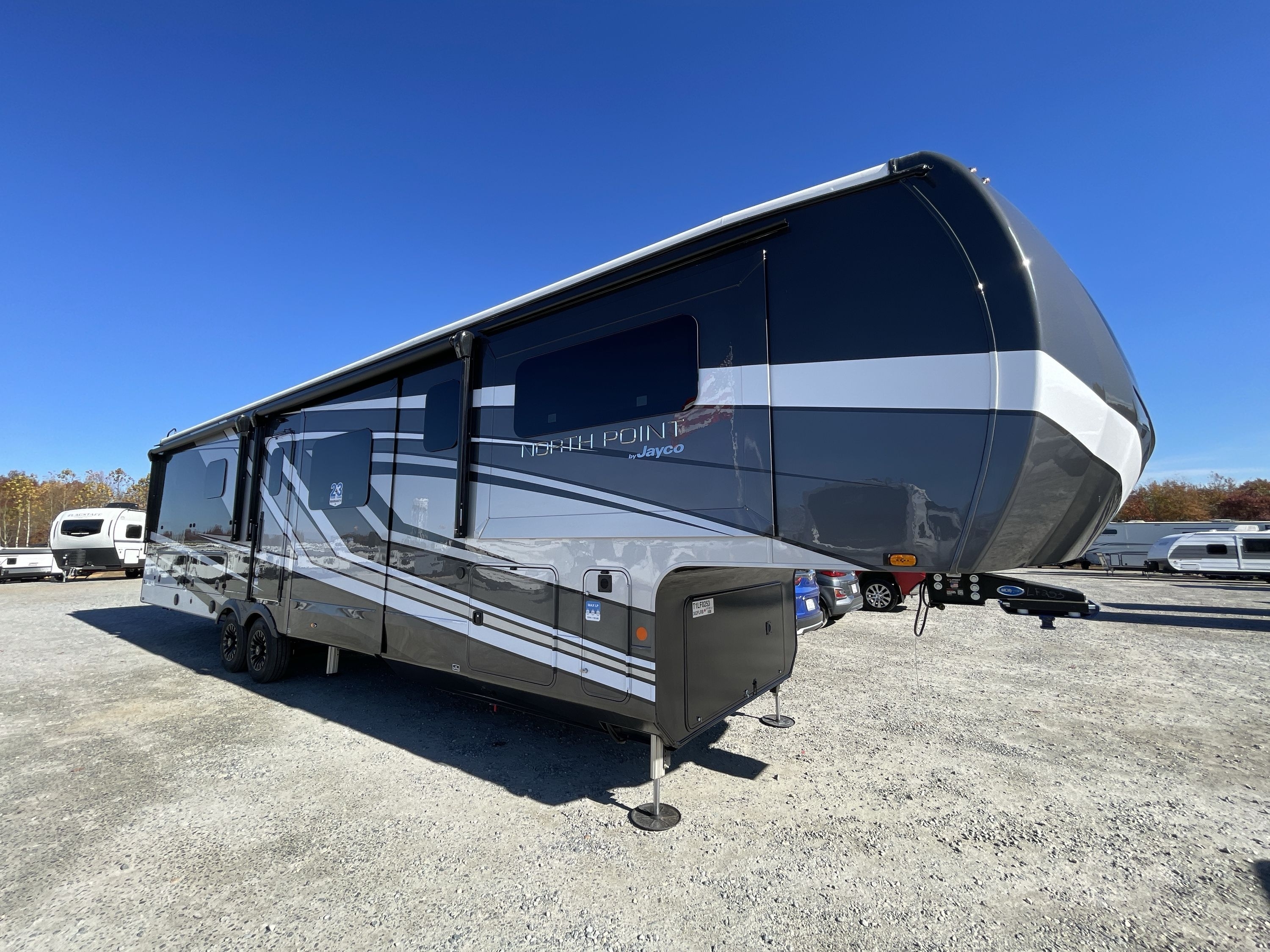 2026 Jayco NORTH POINT 382FLRB in thornburg VA