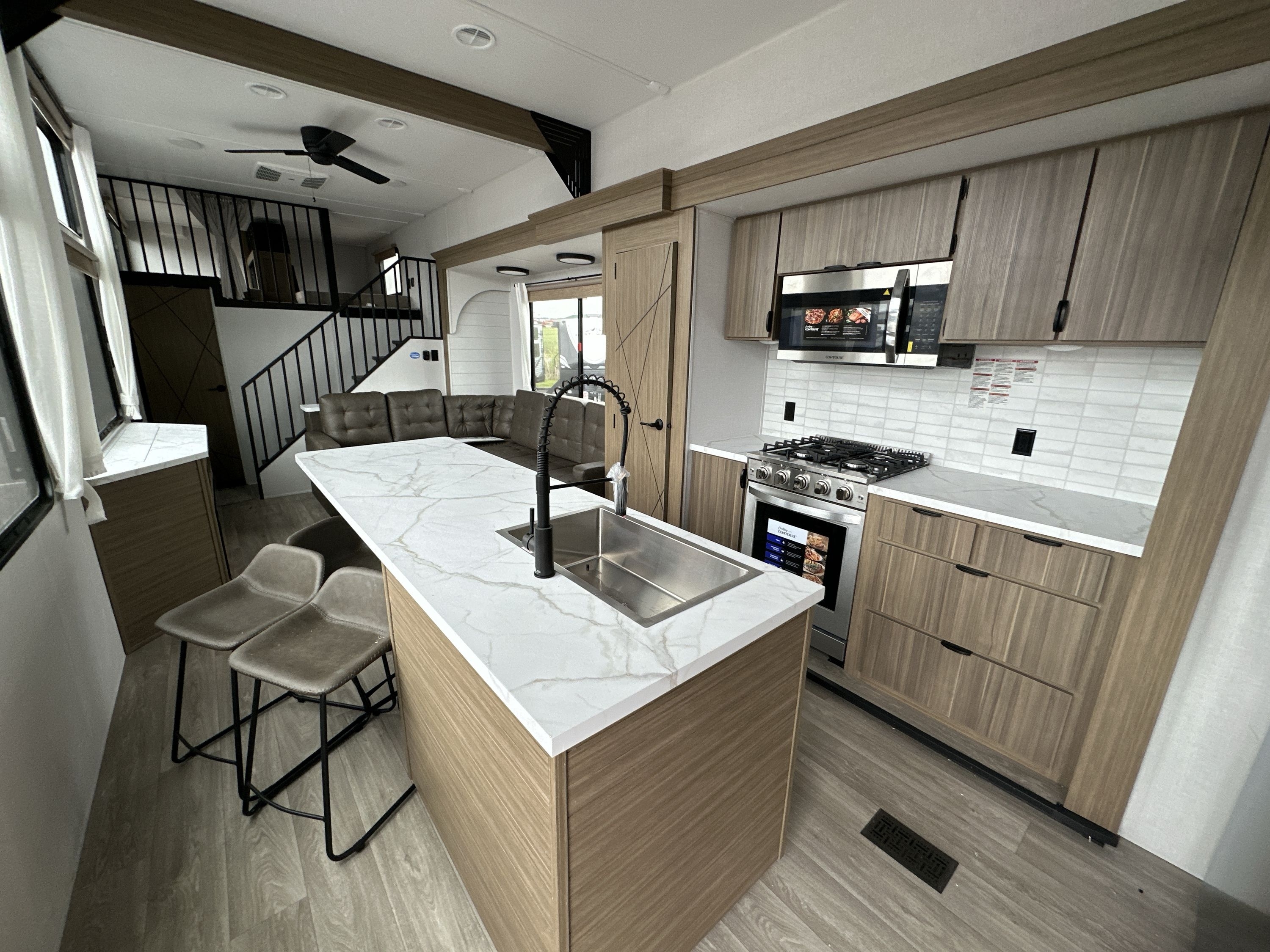 2026 Forest River SALEM VILLA GRAND 42ICE in scott city MO