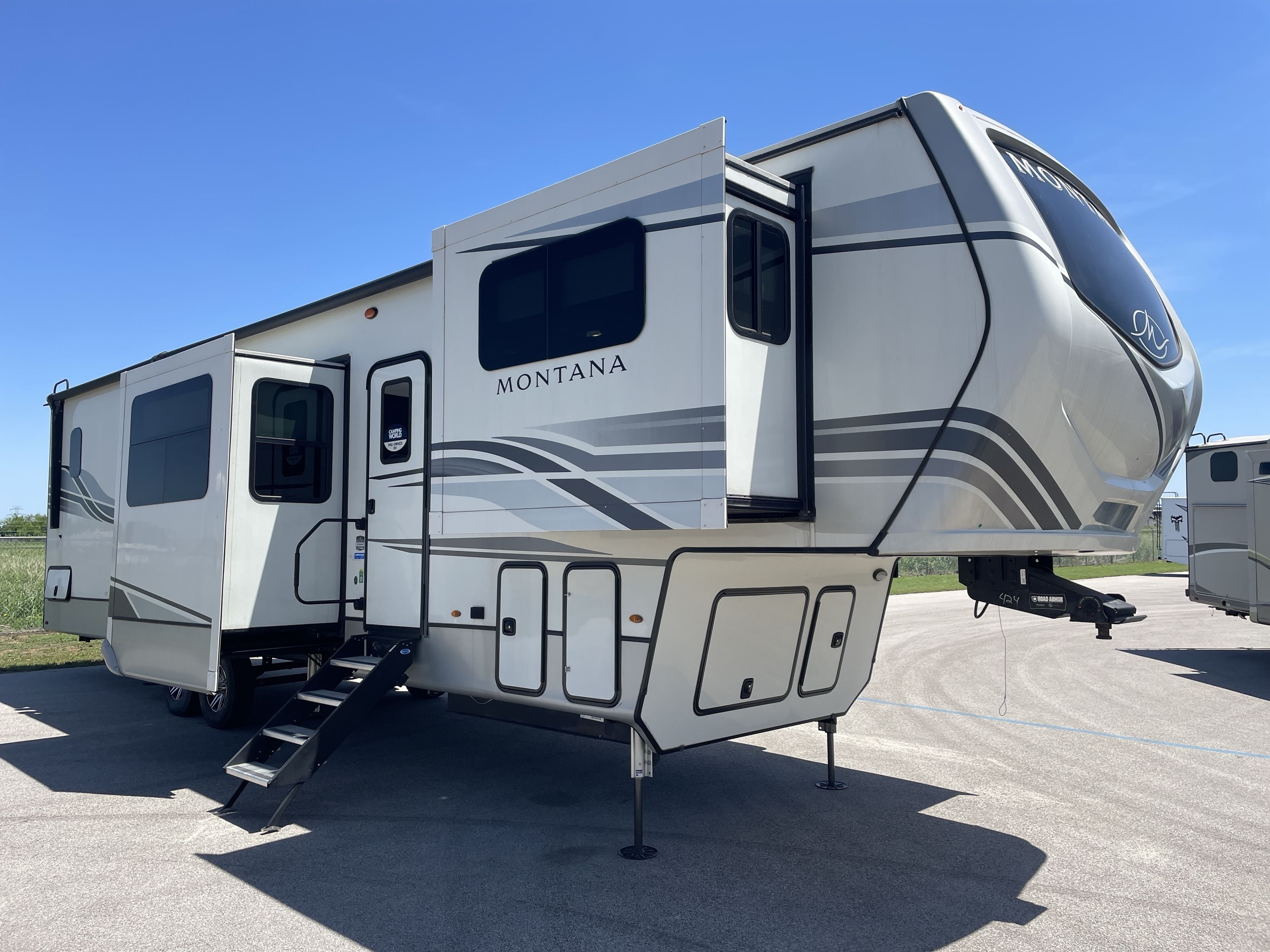 2023 Keystone MONTANA 3763BP RV