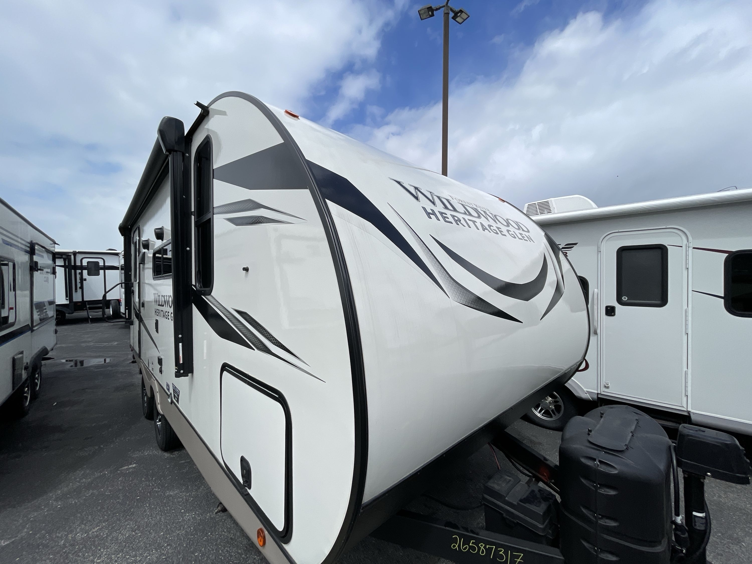 2023 Forest River WILDWOOD HERITAGE GLEN 19RBHL RV
