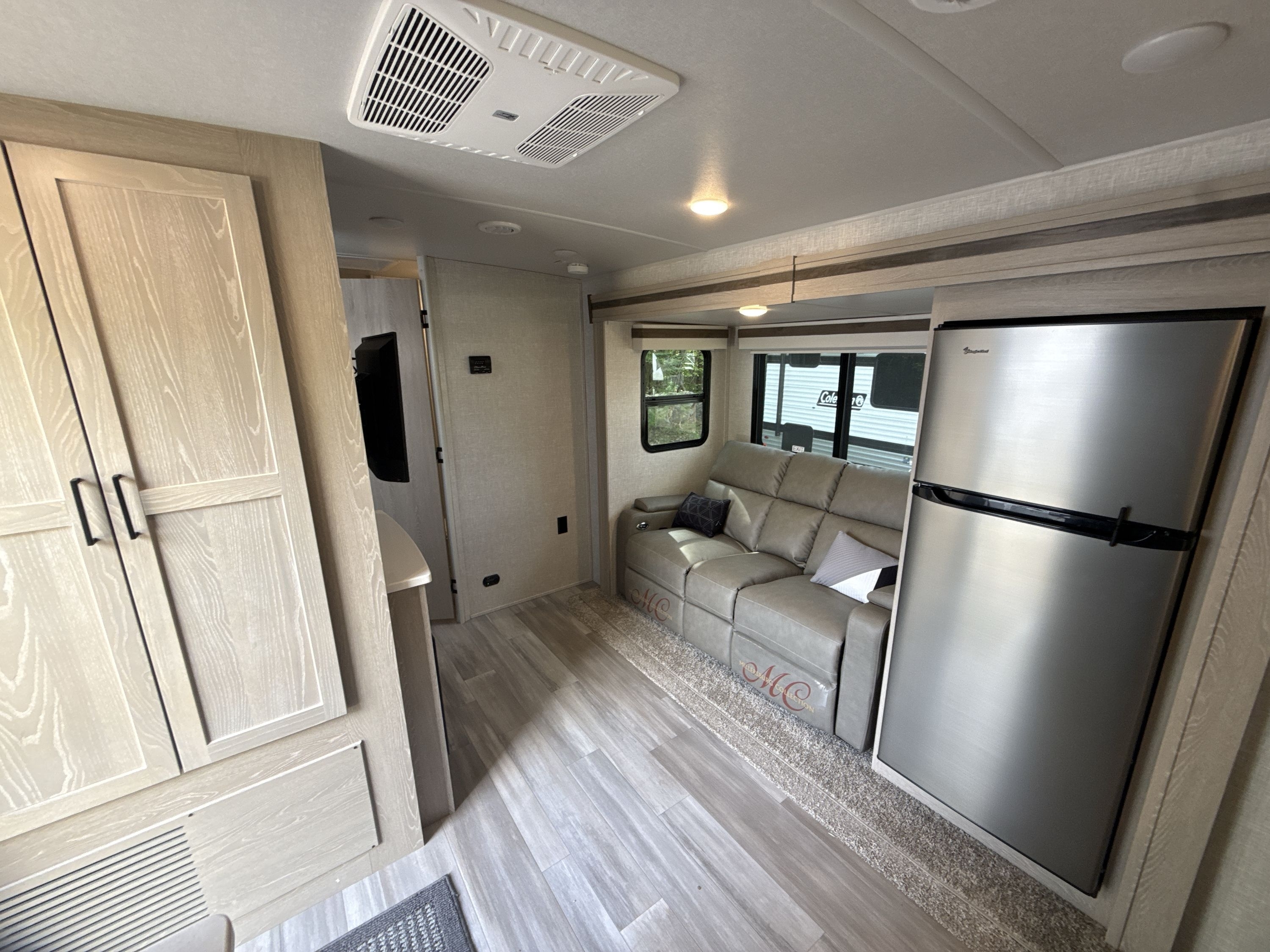 2022 Forest River ROCKWOOD MINI LITE 2516S in center conway NH