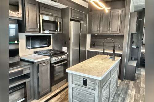 2025 Coachmen BROOKSTONE 374RK in hope mills NC