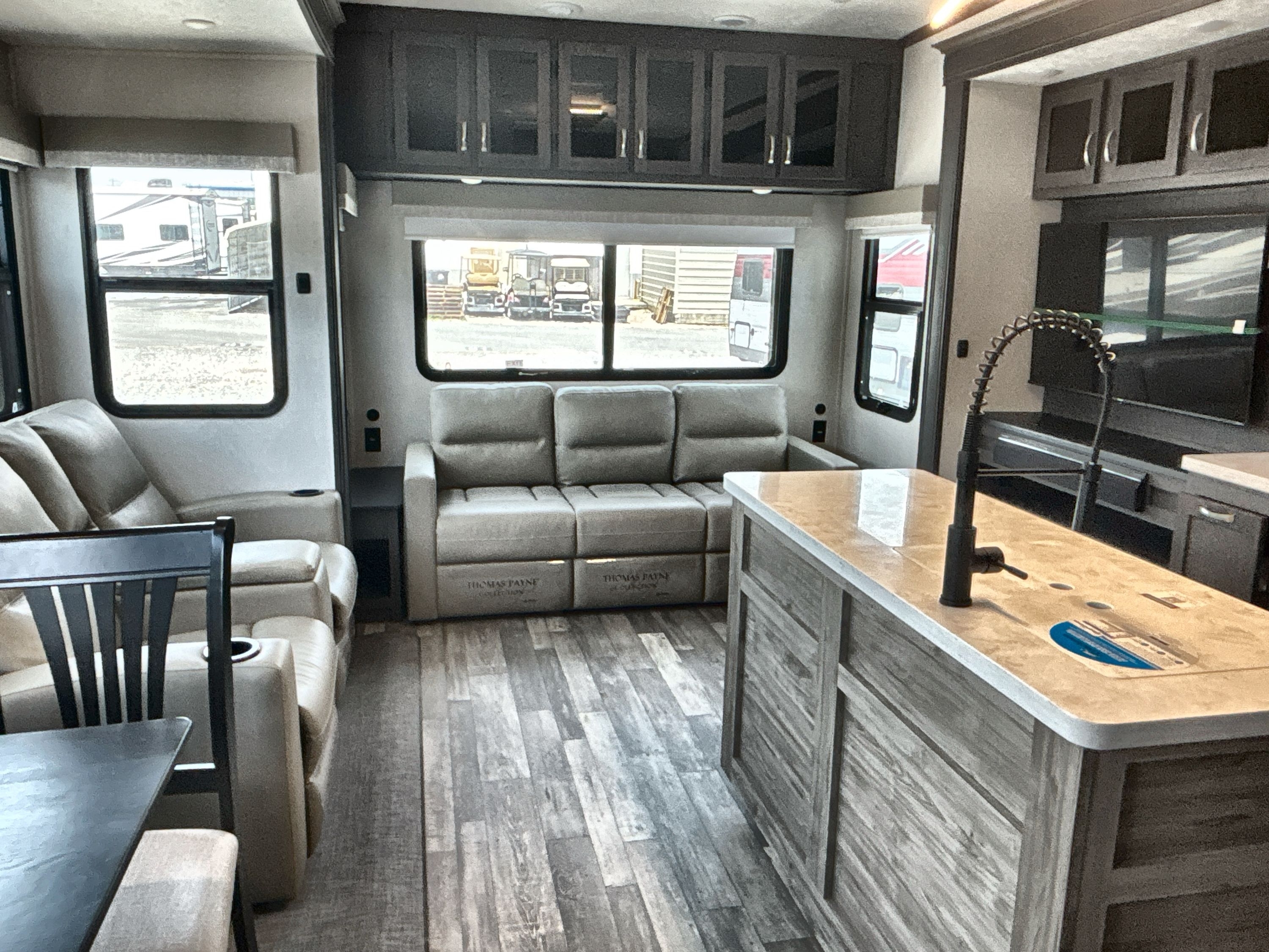 2025 Coachmen BROOKSTONE 374RK in hope mills NC