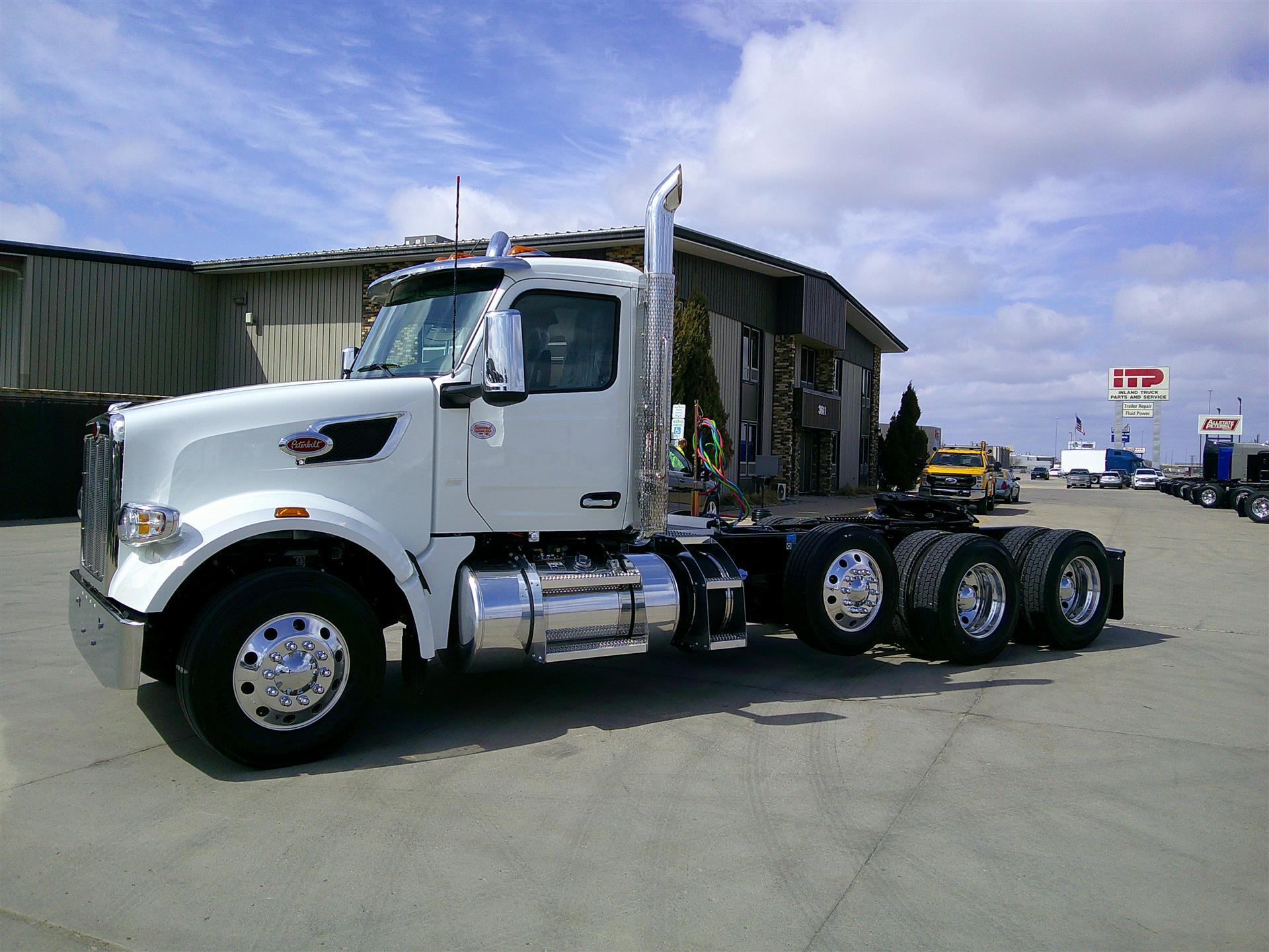 2027 Peterbilt 567 in Fargo, ND