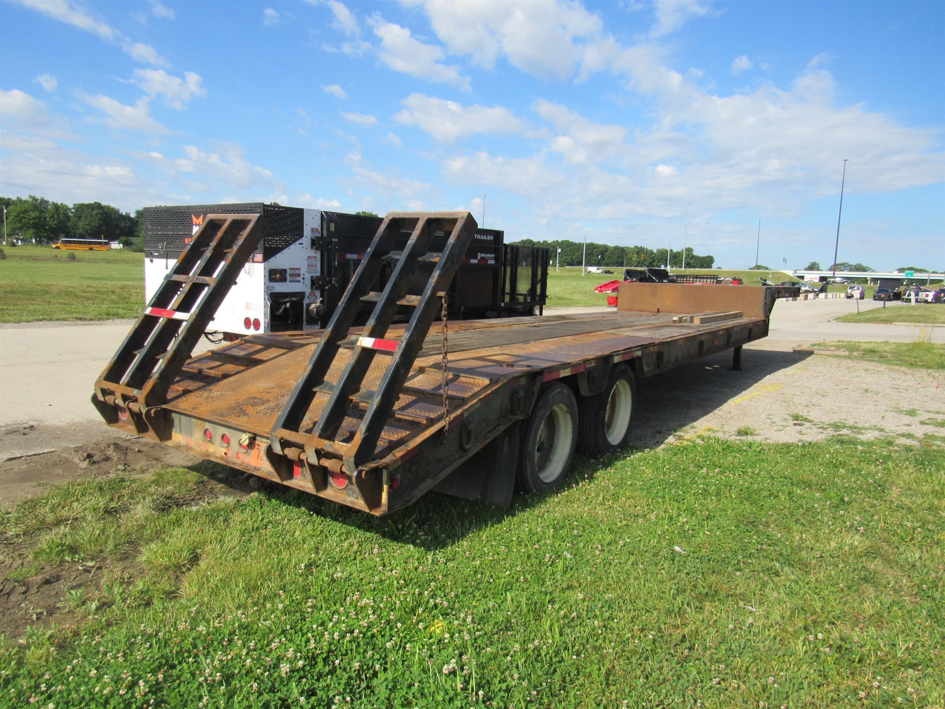 2016 NEVILLE in New Haven, IN