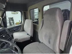 2013 FREIGHTLINER CASCADIA 113