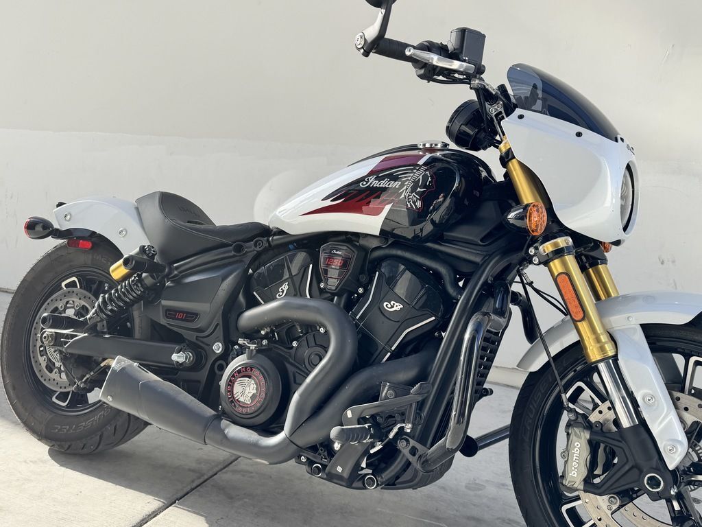 2025 Indian Motorcycle® 101 Scout® Ghost White Metallic with Graphics BASE in Las Vegas, NV