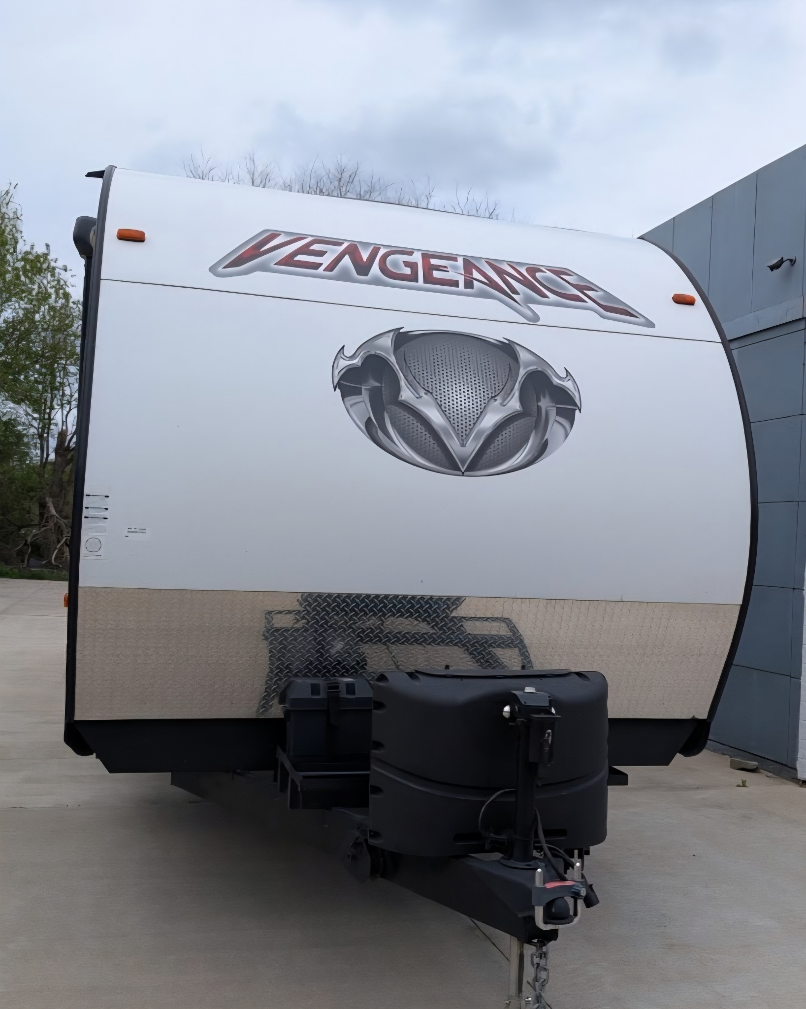 2014 Forest River VENGEANCE SUPER SPORT 29V in battle creek MI